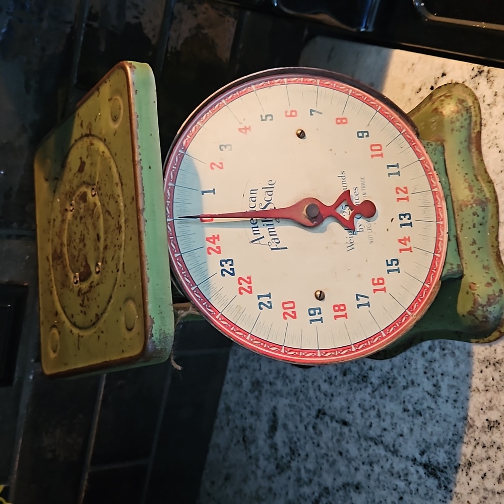Vintage scale